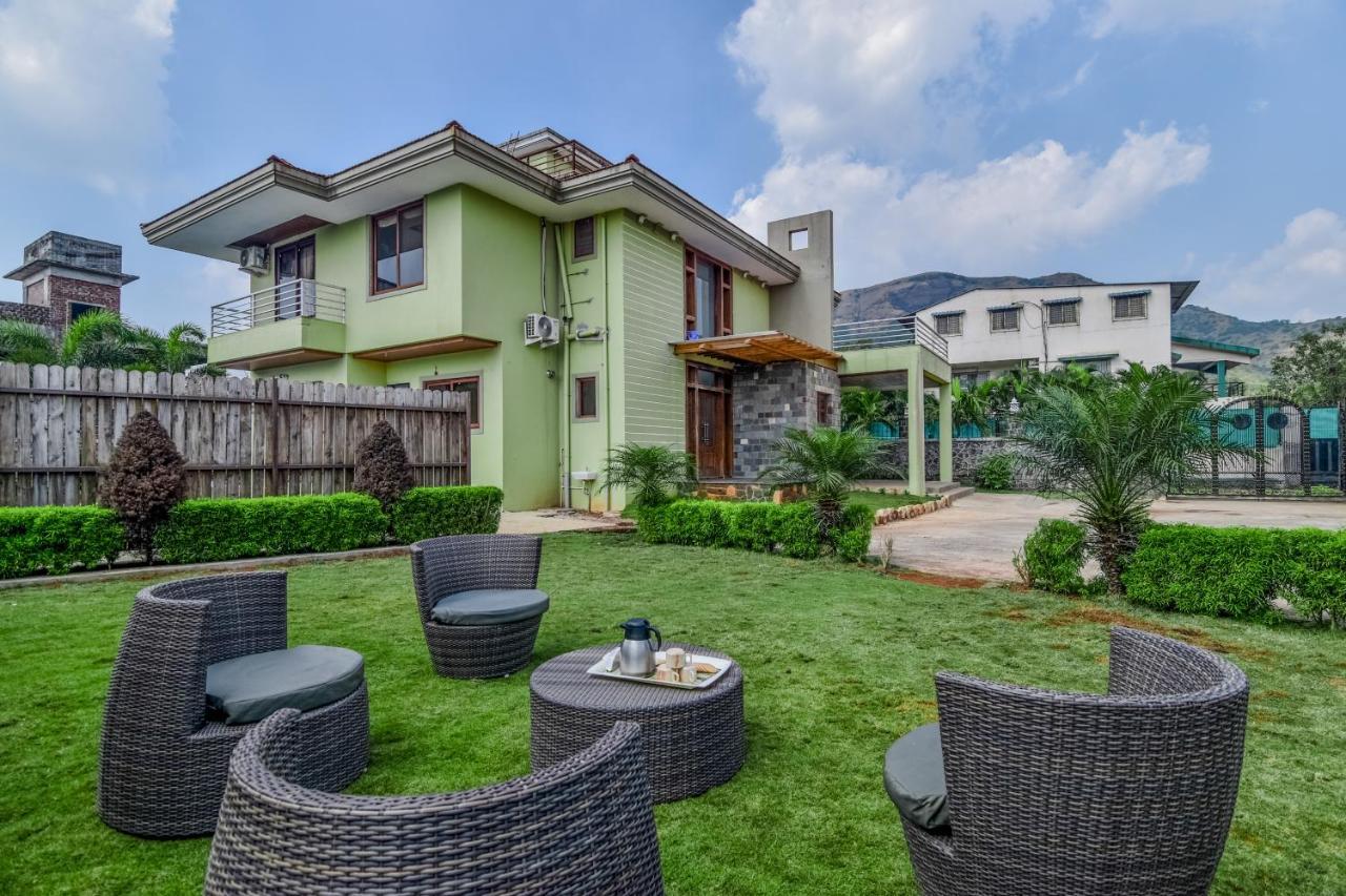 Lifeline Villas - Luxurious Taraangan 4 Mountain View Villa With Biggest Pool And Huge Open Area Lonavla Zewnętrze zdjęcie
