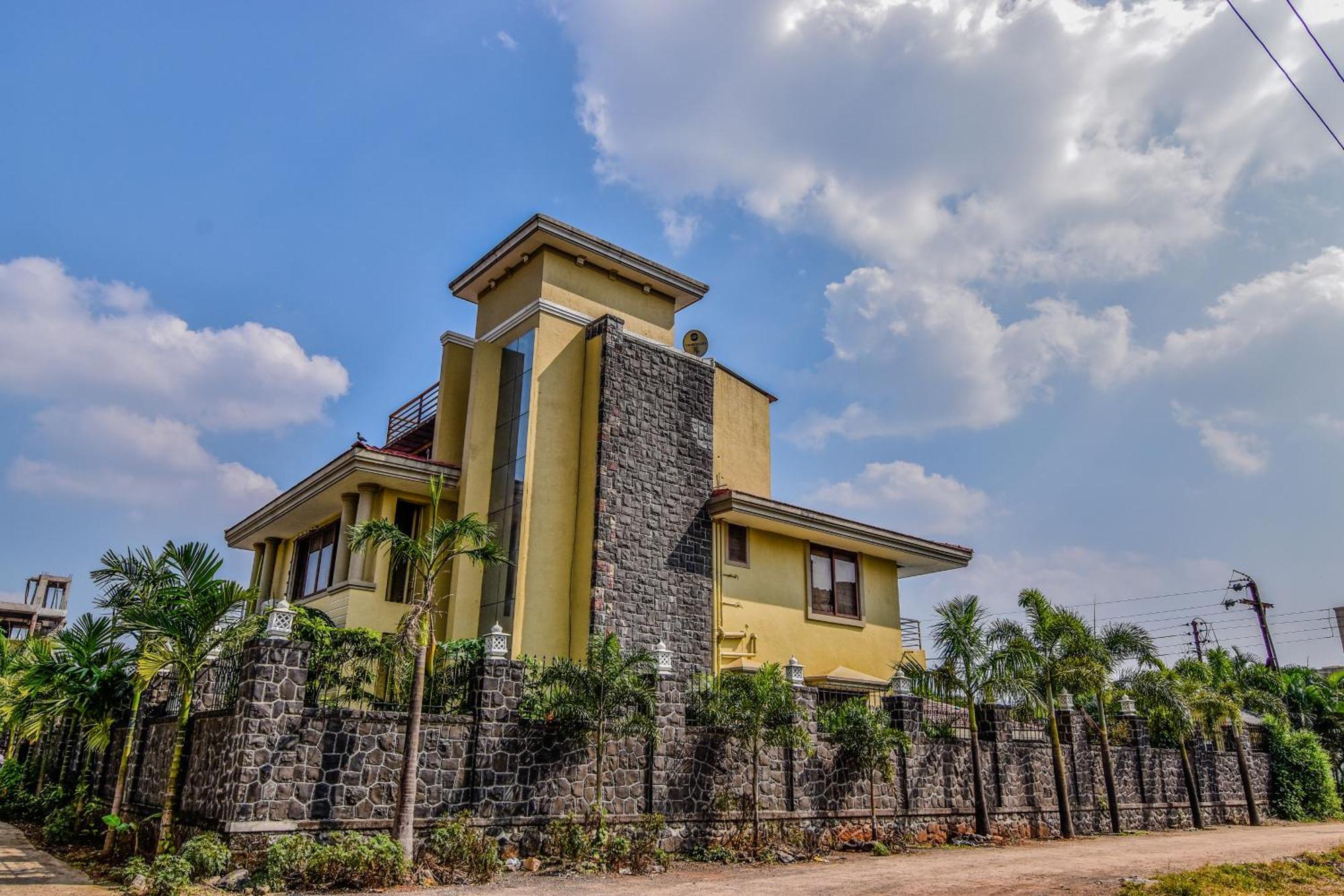 Lifeline Villas - Luxurious Taraangan 4 Mountain View Villa With Biggest Pool And Huge Open Area Lonavla Zewnętrze zdjęcie